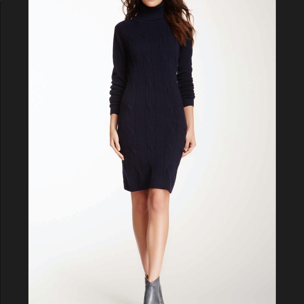 Turtleneck sweater dress. NWOT. Size small. Navy